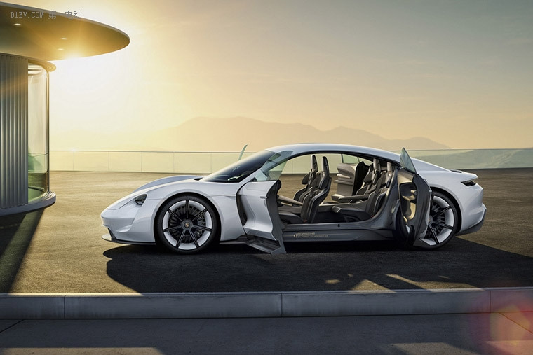 保時(shí)捷Mission E純電動(dòng)跑車?yán)m(xù)航達(dá)500km 預(yù)計(jì)2019年上市
