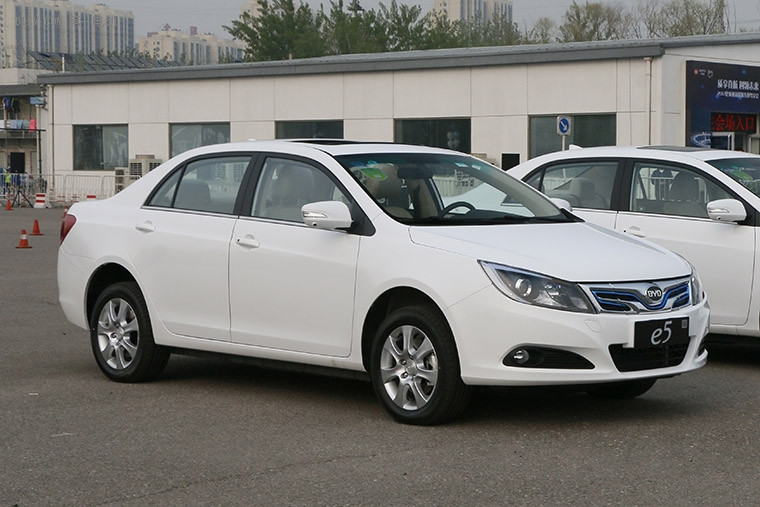 長(zhǎng)途出行更淡定 比亞迪e5帝豪EVEU260騰勢(shì)等長(zhǎng)續(xù)航純電動(dòng)車推薦