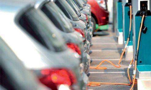 二手車商普遍拒收新能源車 貶值率超六成