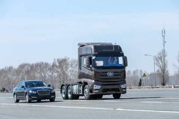 一汽公布智能商用車戰(zhàn)略規(guī)劃，百度于商用車自動駕駛再下一城