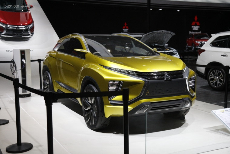 新能源盛宴即將開(kāi)啟 2017上海車(chē)展探館