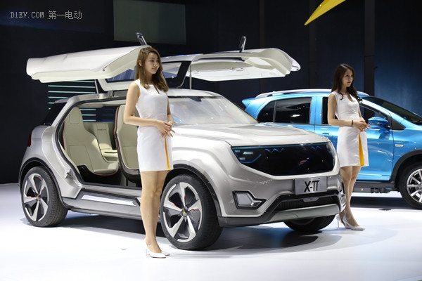 定位自動駕駛，云度新能源智能跨界電動SUV概念車Xπ驚喜亮相