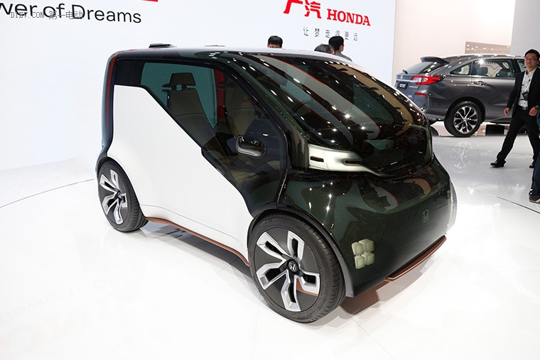 能夠懂你的智能電動車 本田NeuV電動概念車亮相上海車展