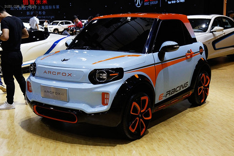 北汽新能源推400公里SUV量产车 ARCFOX电动超跑3季度接受预订