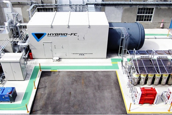 豐田新型燃料電池直接用天然氣：性能完勝氫動力