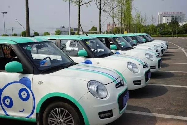 分時(shí)租賃盼達(dá)用車