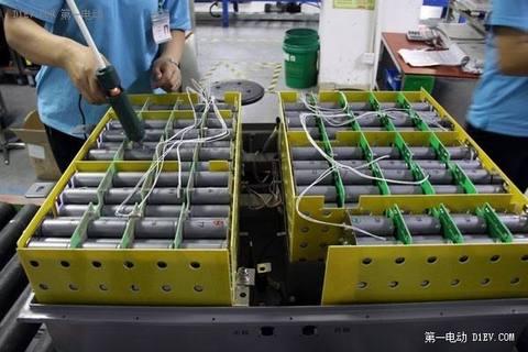 坚瑞沃能签28.62亿元磷酸铁锂电池销售合同