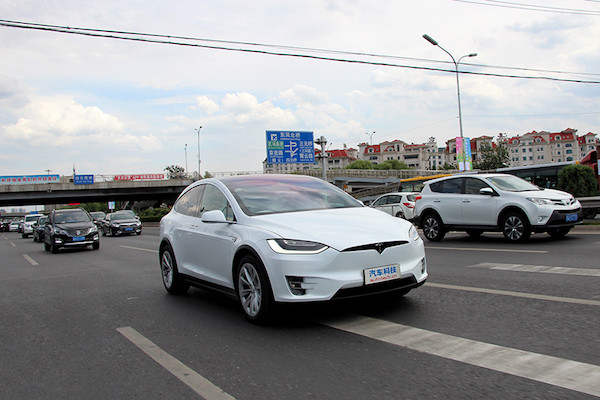 汽車企業(yè)斷流重組