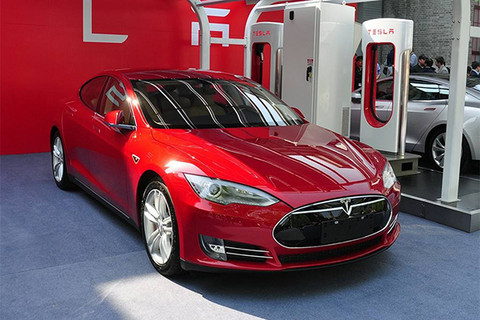 Model S将在年底演示从纽约到洛杉矶的全自动驾驶