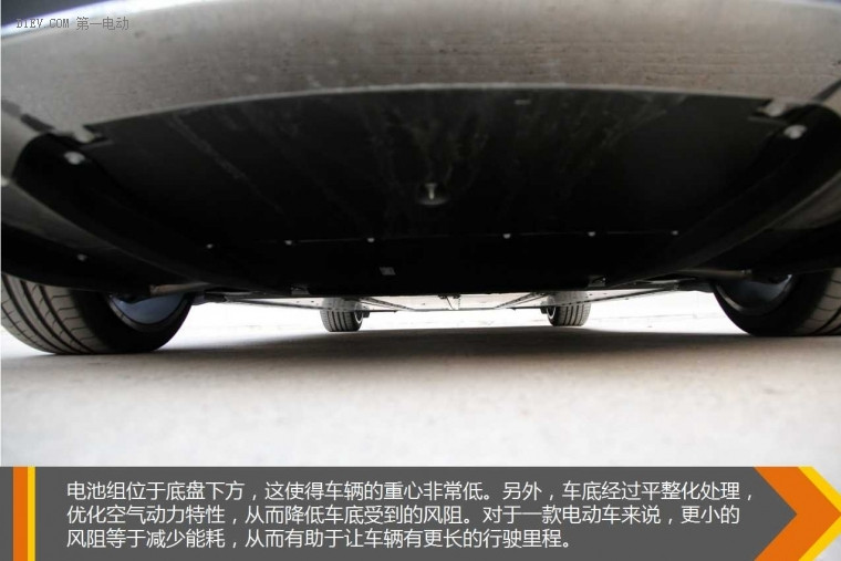 豈止跑得快內(nèi)里更強(qiáng)大 試駕特斯拉Model S 90D