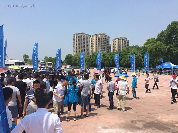 端午獲訂單大禮 雷丁全系鋰電湖北上市 
