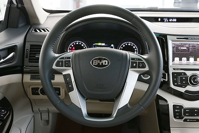 為用戶而生 12.99萬元比亞迪e5 300 e享型實車到店