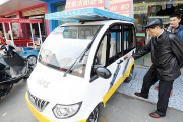 合肥将整治四轮电动车上路 上路就是违规