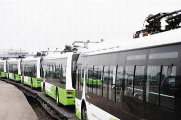 国内首条锌电池电动公交示范线落户天津
