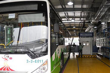 上海电巴新能源生产研发基地正式投产