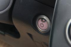 潤物細無聲 試駕體驗啟辰晨風(fēng)純電動車