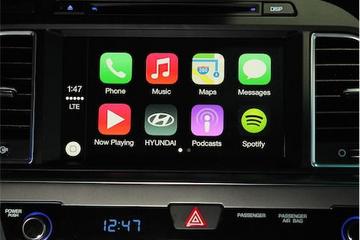 走向平民 苹果车载系统CarPlay 现身全新一代索纳塔