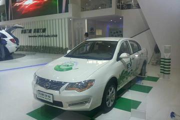 中科力帆新款630純電動車亮相北京車展