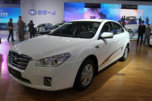 奔騰B50-EV