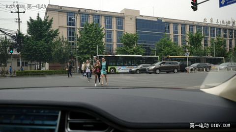 第一电动网新闻图片