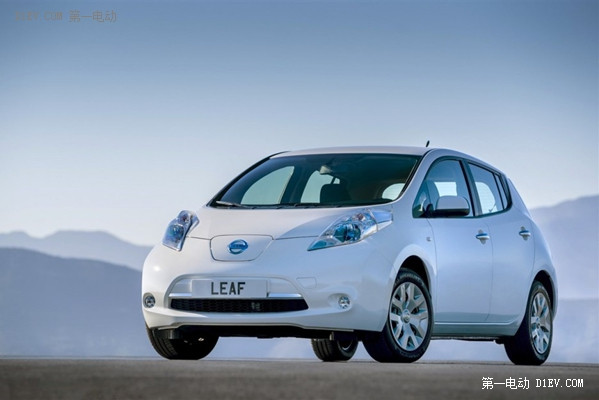 2014款聆風電動汽車