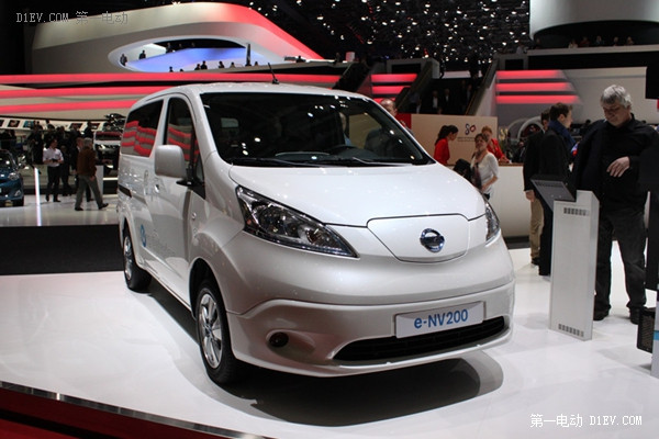 日产e-NV200