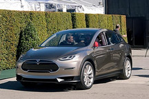 明年春季推Model X 特斯拉公布未來規(guī)劃