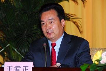襄陽(yáng)市委書(shū)記王君正：積極推動(dòng)新能源汽車(chē)產(chǎn)業(yè)發(fā)展