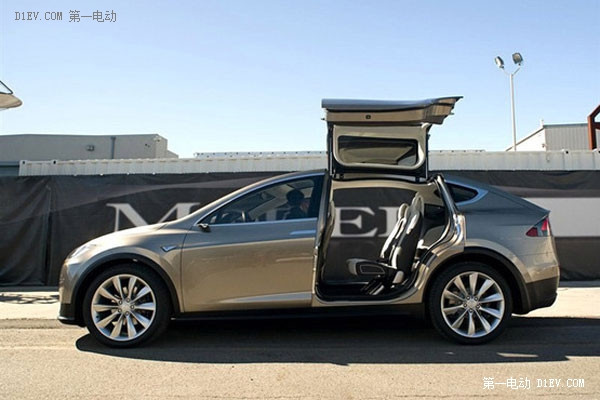 特斯拉Model X電動車
