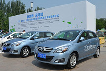當(dāng)“衛(wèi)·藍(lán)先鋒”拿獎(jiǎng)勵(lì)基金 北汽E150EV電動(dòng)車8.48萬(wàn)開回家