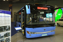 南通市新能源汽車推廣應(yīng)用工作推進(jìn)會(huì)在江蘇陸地方舟公司成功召開