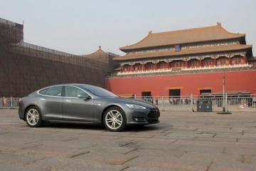传特斯拉将为中国市场打造加长版Model S