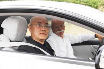 李安定：與蔡澈同車試駕 邊走邊聊新能源