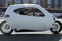 撞不翻的自平衡電動汽車