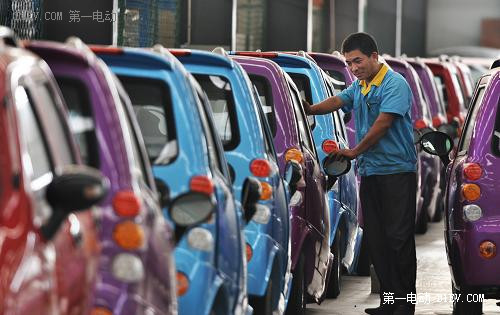 濟南非新能源汽車試點城市 掛外地牌才享補貼