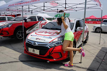 比亞迪秦首戰(zhàn)中國(guó)汽車(chē)?yán)?北京站精彩瞬間