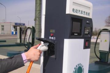 北京通州首个私人电动汽车充电桩上岗 百公里充电仅需10元