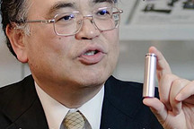 “雙碳性電池技術(shù)”充電速度達(dá)鋰電池20倍 成本更低