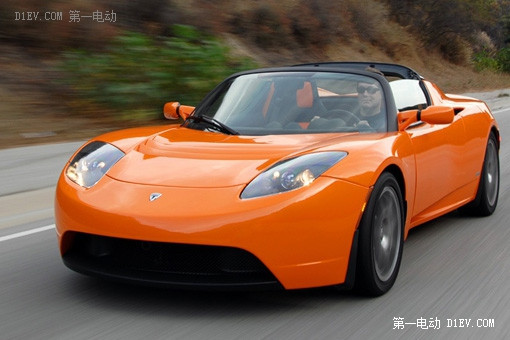 特斯拉第一款車型：Roadster電動(dòng)跑車