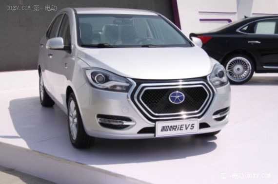 江淮iEV5純電動汽車