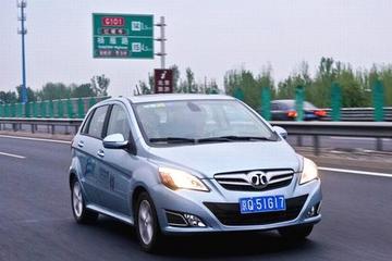 北汽新能源電商平臺發(fā)力 E150EV電動車訂單數(shù)占半數(shù)