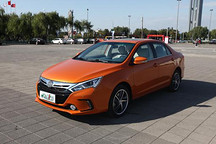 秦超凱美瑞 比亞迪與豐田爭(zhēng)環(huán)保車銷量頭籌