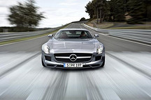 2014奔馳SLS AMG Electric Drive純電動跑車發(fā)布