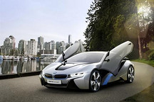 顛覆傳統(tǒng)的跑車 搶先試駕2014款寶馬i8