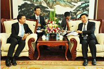 特斯拉與決策層密切互動 苗圩提出加快充電設施建設