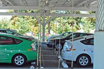 新能源汽车质量提升快 充电设施建设缺乏用地和模式
