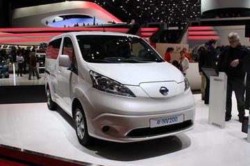 日产开售首款商用电动车e-NV200 续航190km