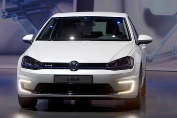 2013法蘭克福車(chē)展 electric up！和e-Golf電動(dòng)車(chē)首發(fā)亮相