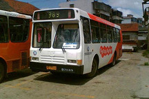 云南五龍電動(dòng)汽車(chē)年產(chǎn)能達(dá)1萬(wàn)輛 電池整車(chē)兩手抓