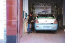 北京电动出租车拟涨"份儿钱" 司机月入可达1.5万